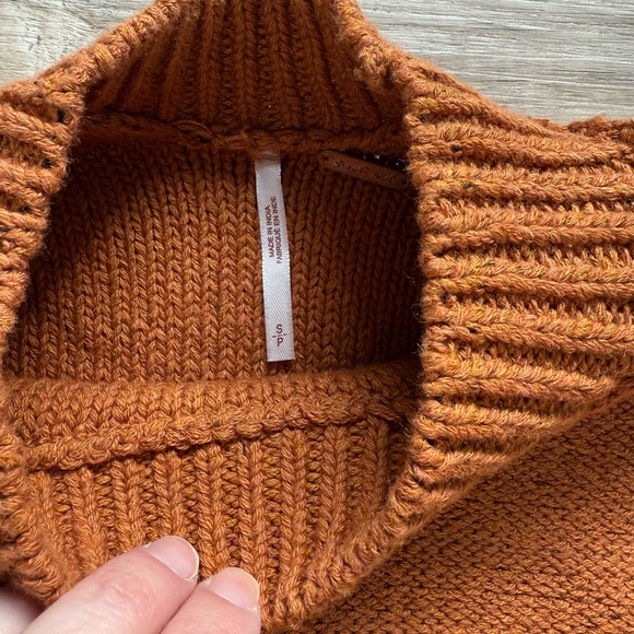 Free People Orange Crew Neck Sweater - Picture 2 of 2